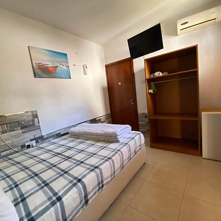 Marina'S Rooms Xrisopolitissa Larnaca Zewnętrze zdjęcie