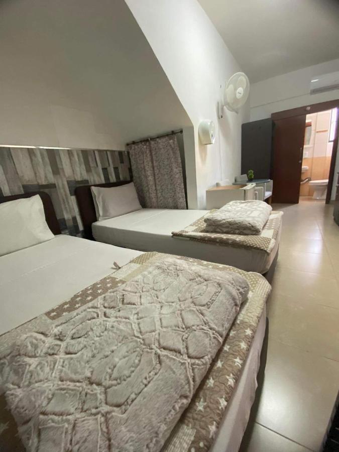 Marina'S Rooms Xrisopolitissa Larnaca Zewnętrze zdjęcie