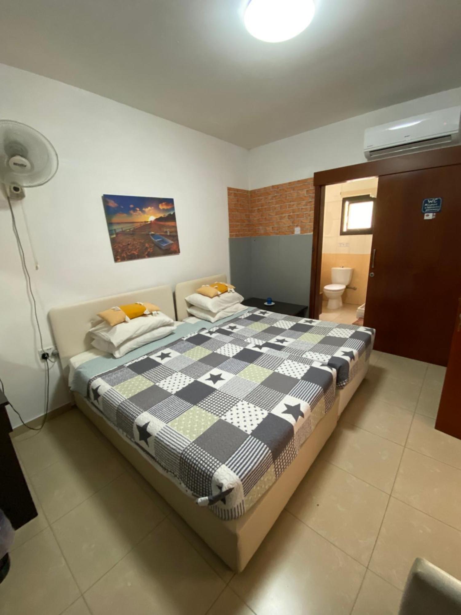 Marina'S Rooms Xrisopolitissa Larnaca Zewnętrze zdjęcie